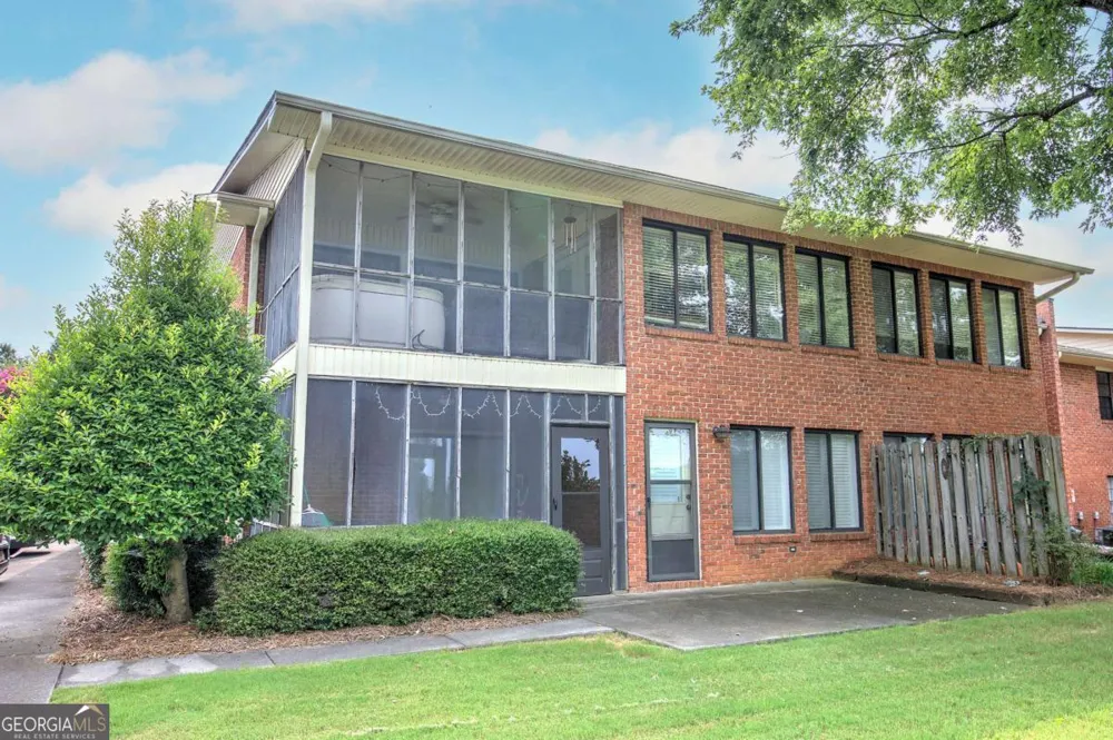272 Mount Vernon DR Calhoun, GA 30701