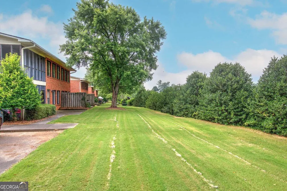 272 Mount Vernon DR Calhoun, GA 30701