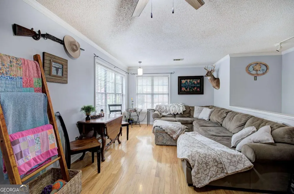 272 Mount Vernon DR Calhoun, GA 30701