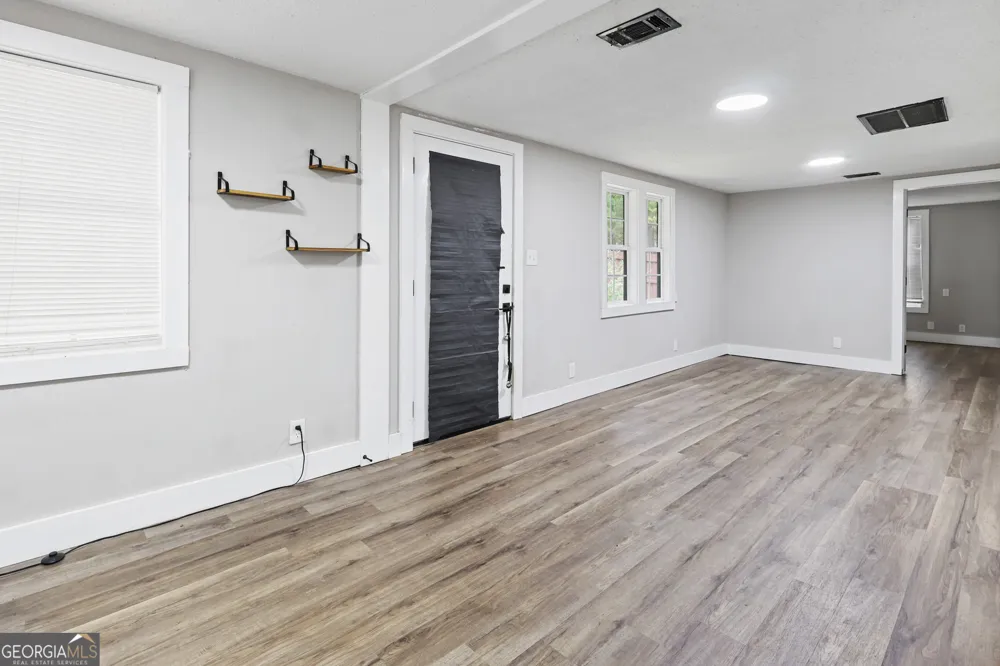 701 Old Brent RD Forsyth, GA 31029