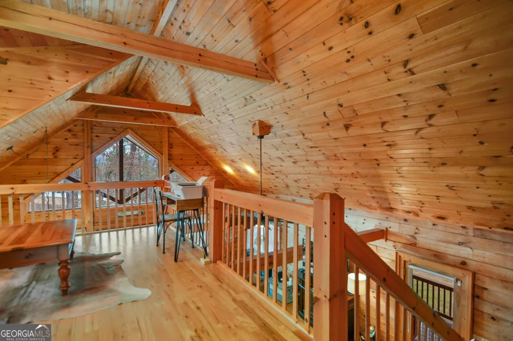 385 Shields RD Mineral Bluff, GA 30559