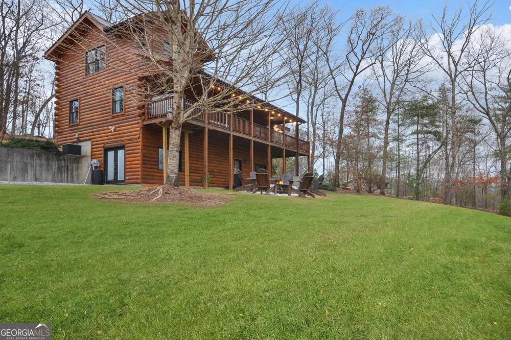 385 Shields RD Mineral Bluff, GA 30559