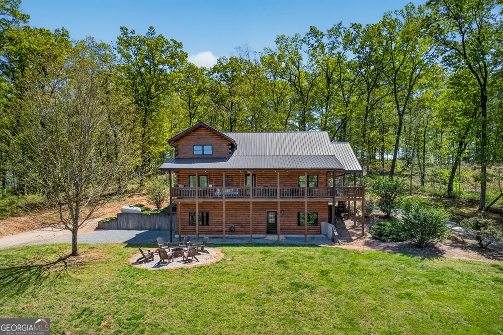 385 Shields RD Mineral Bluff, GA 30559