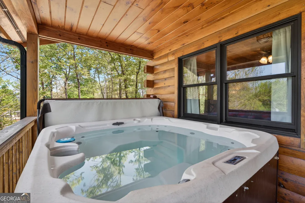 385 Shields RD Mineral Bluff, GA 30559