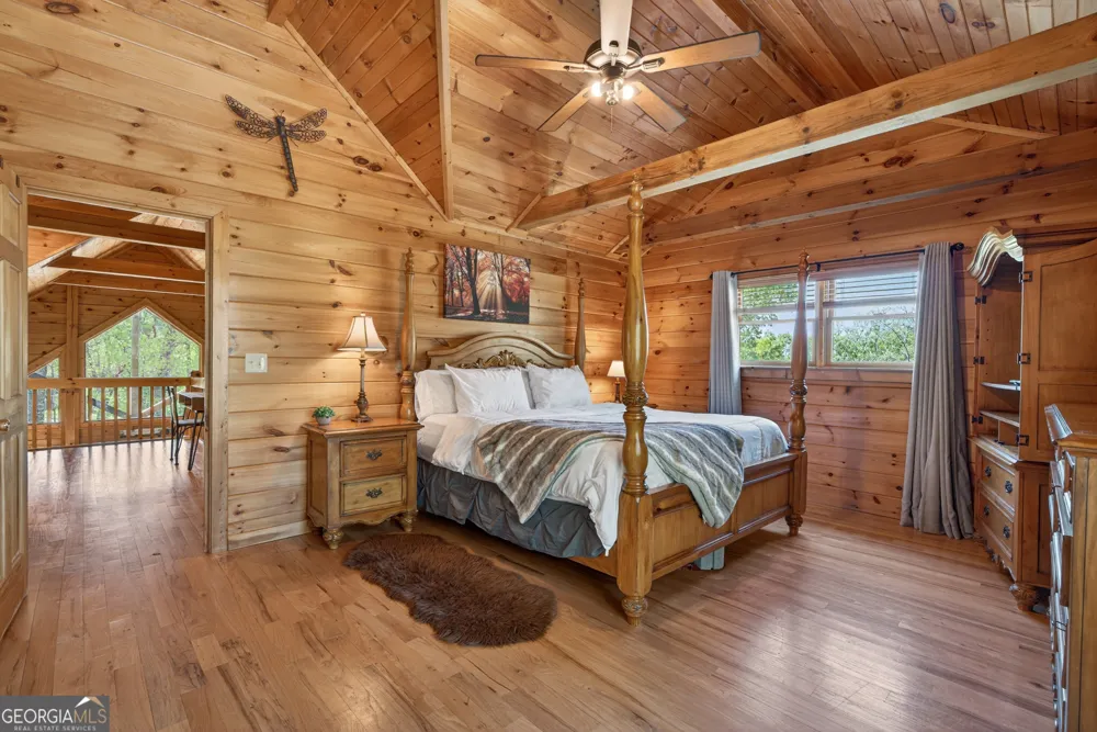 385 Shields RD Mineral Bluff, GA 30559