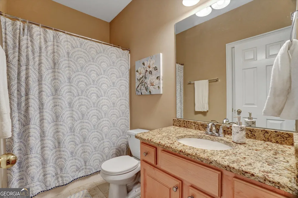 5813 Coles CT Buford, GA 30518