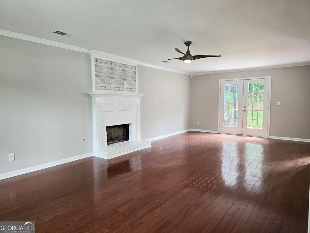 410 Mckenzie DR Stockbridge, GA 30281
