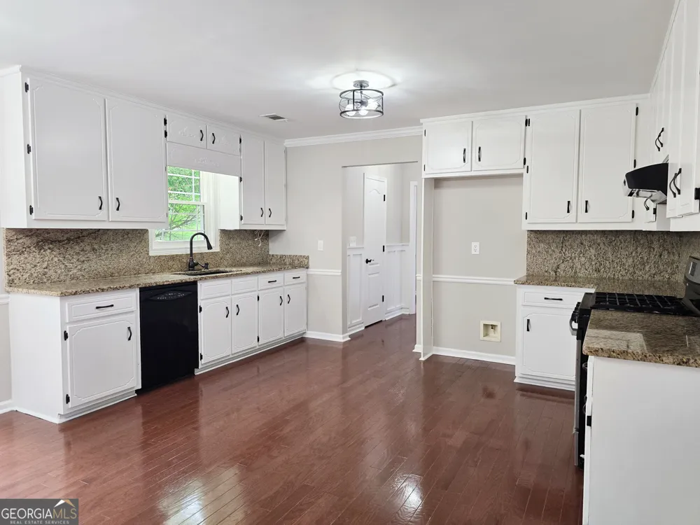 410 Mckenzie DR Stockbridge, GA 30281