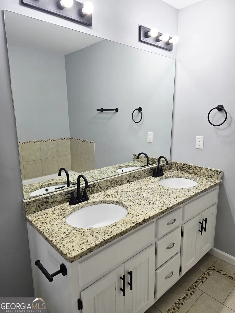 125 Planters WALK Locust Grove, GA 30248