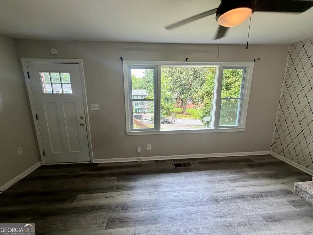 2190 Gordon CIR SE Smyrna, GA 30080