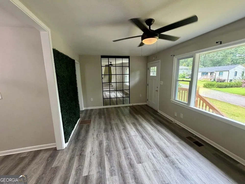 2190 Gordon CIR SE Smyrna, GA 30080