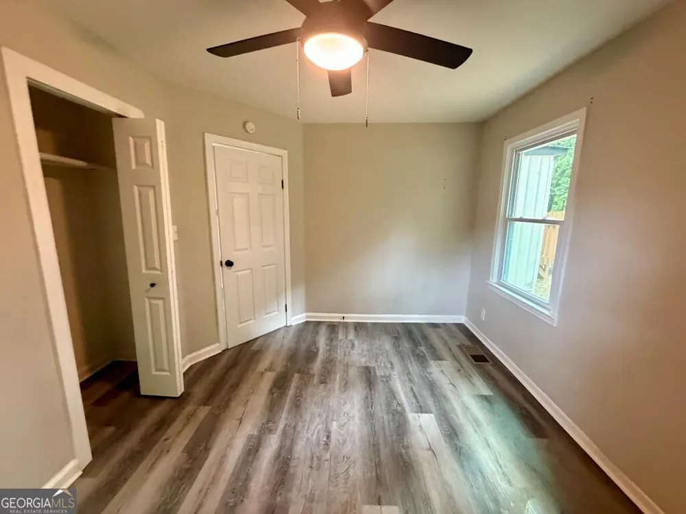 2190 Gordon CIR SE Smyrna, GA 30080