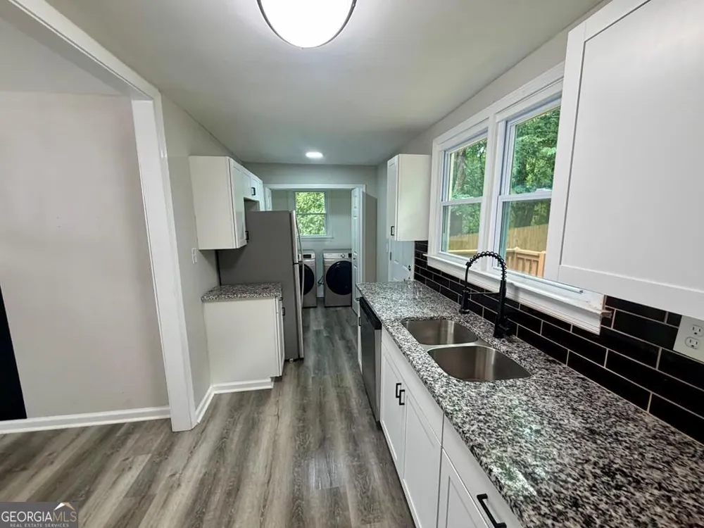 2190 Gordon CIR SE Smyrna, GA 30080