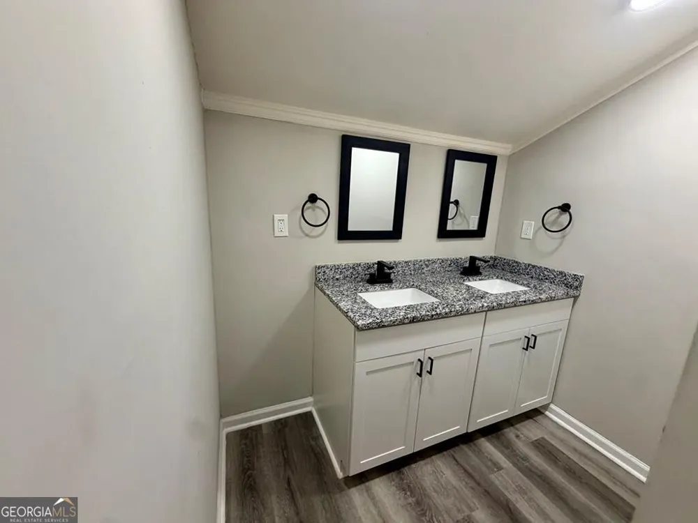2190 Gordon CIR SE Smyrna, GA 30080