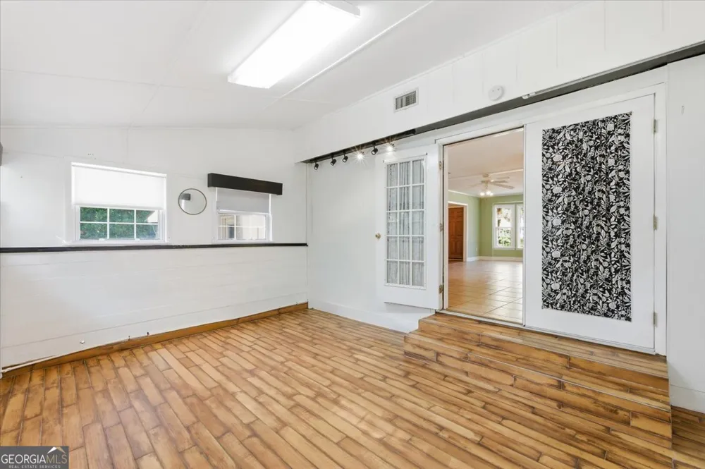 230 Yacht RD Brunswick, GA 31525