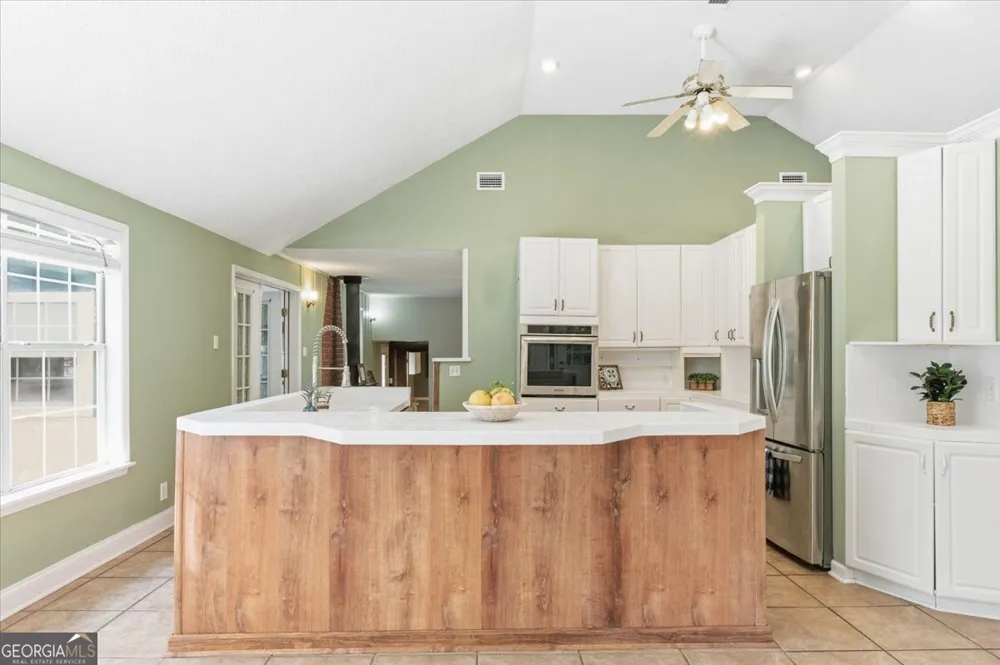 230 Yacht RD Brunswick, GA 31525