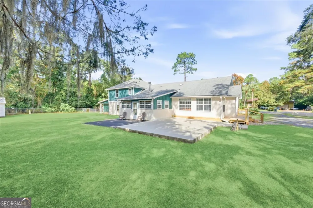 230 Yacht RD Brunswick, GA 31525
