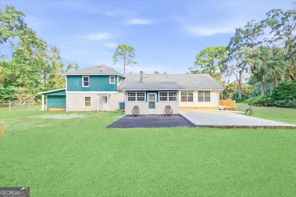 230 Yacht RD Brunswick, GA 31525
