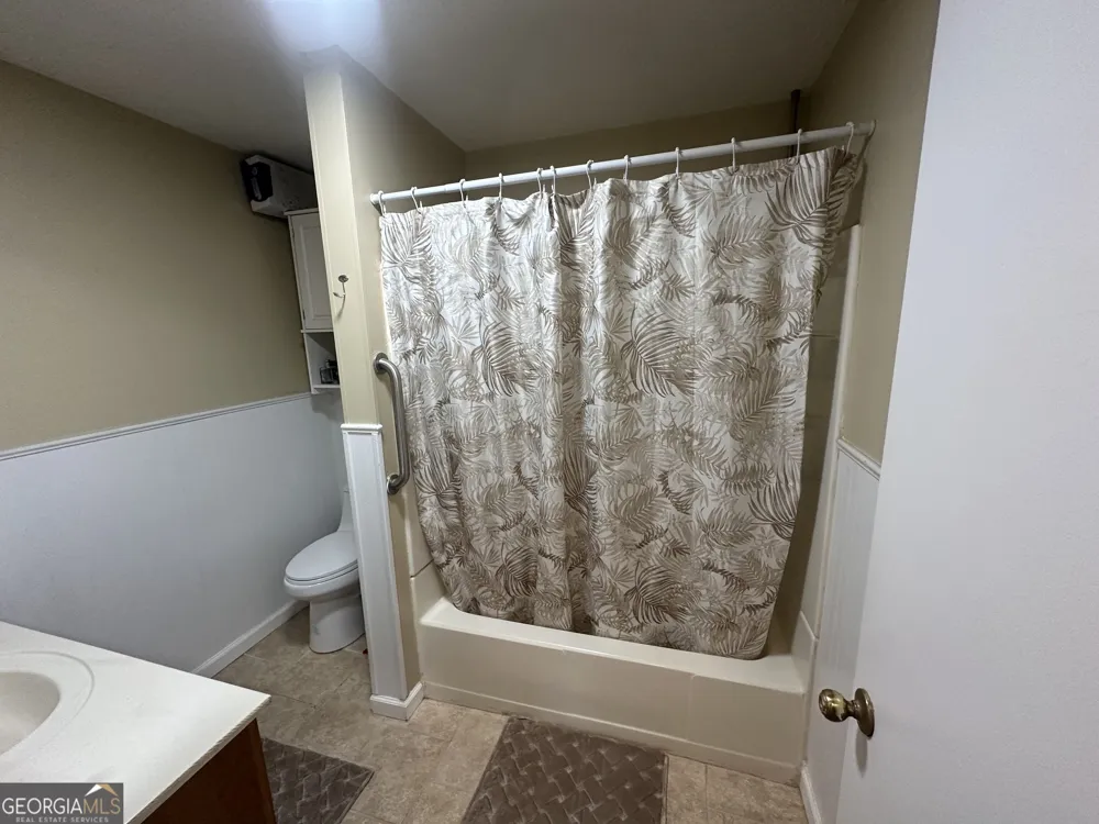 183 Garrison RD Cornelia, GA 30531
