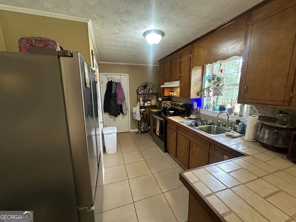 183 Garrison RD Cornelia, GA 30531