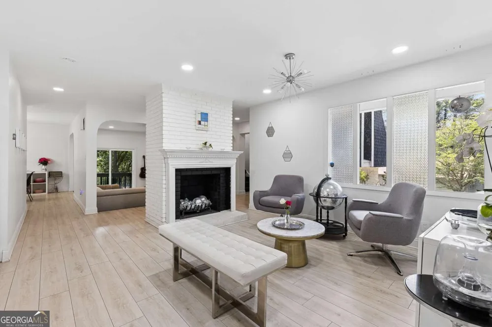 700 Cedar Knoll DR Roswell, GA 30076