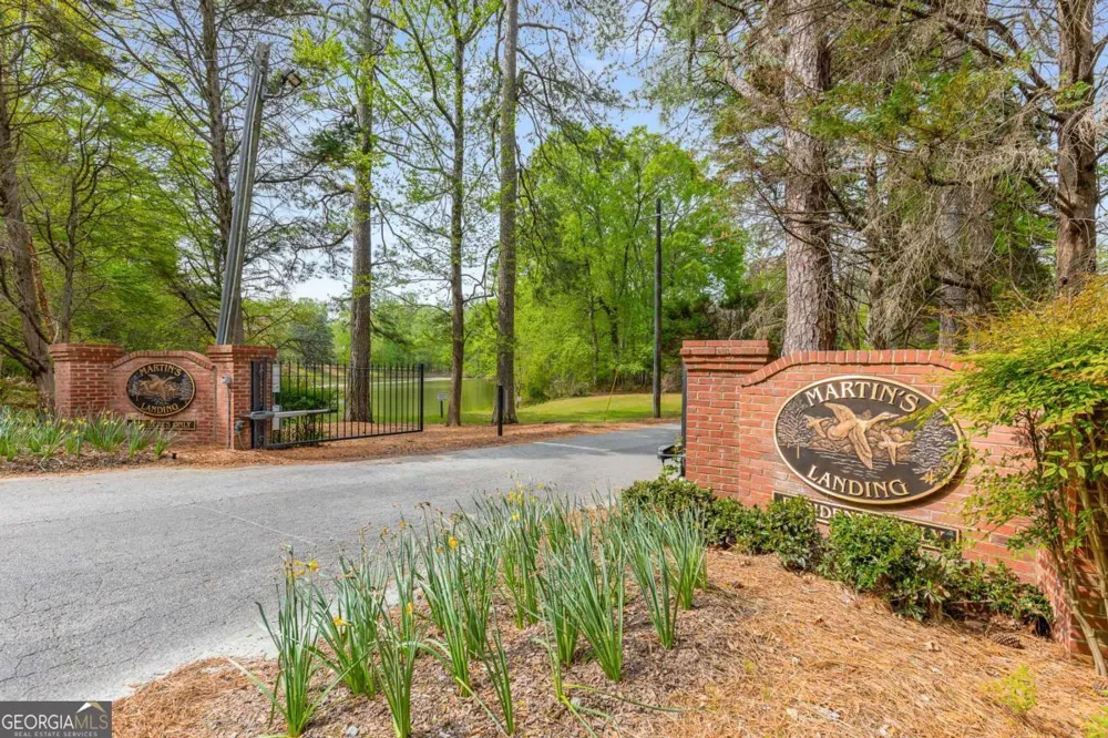 700 Cedar Knoll DR Roswell, GA 30076