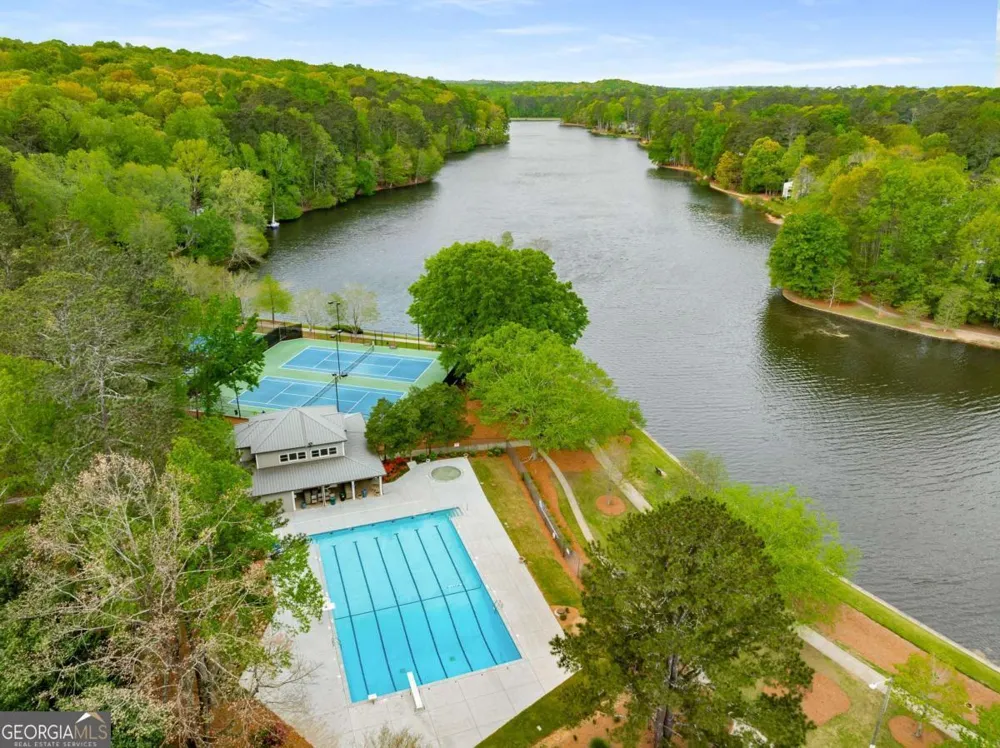 700 Cedar Knoll DR Roswell, GA 30076