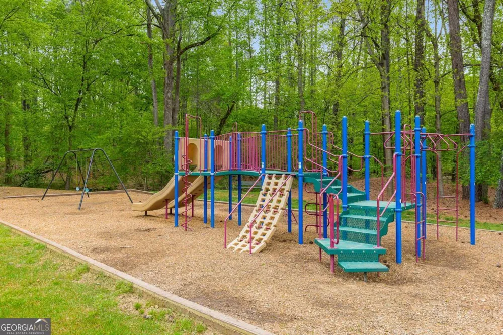 700 Cedar Knoll DR Roswell, GA 30076