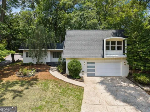 700 Cedar Knoll DR