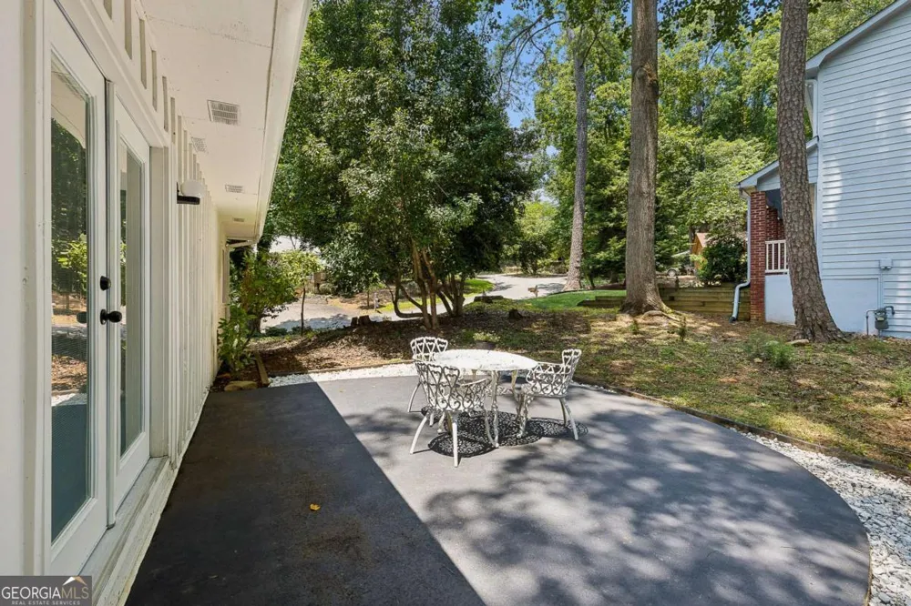 700 Cedar Knoll DR Roswell, GA 30076