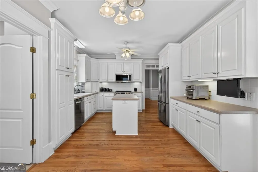 667 Wellington DR Winder, GA 30680