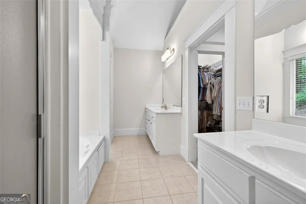 667 Wellington DR Winder, GA 30680