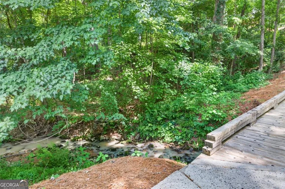 667 Wellington DR Winder, GA 30680