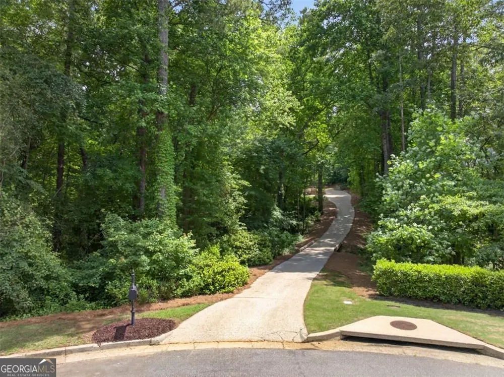 667 Wellington DR Winder, GA 30680