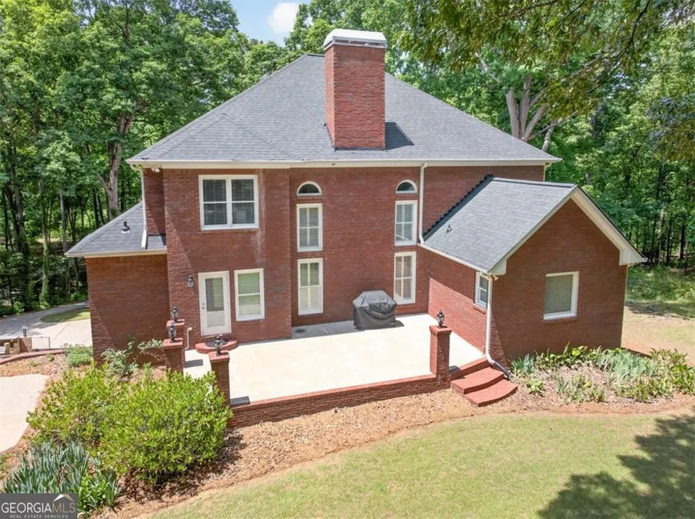 667 Wellington DR Winder, GA 30680