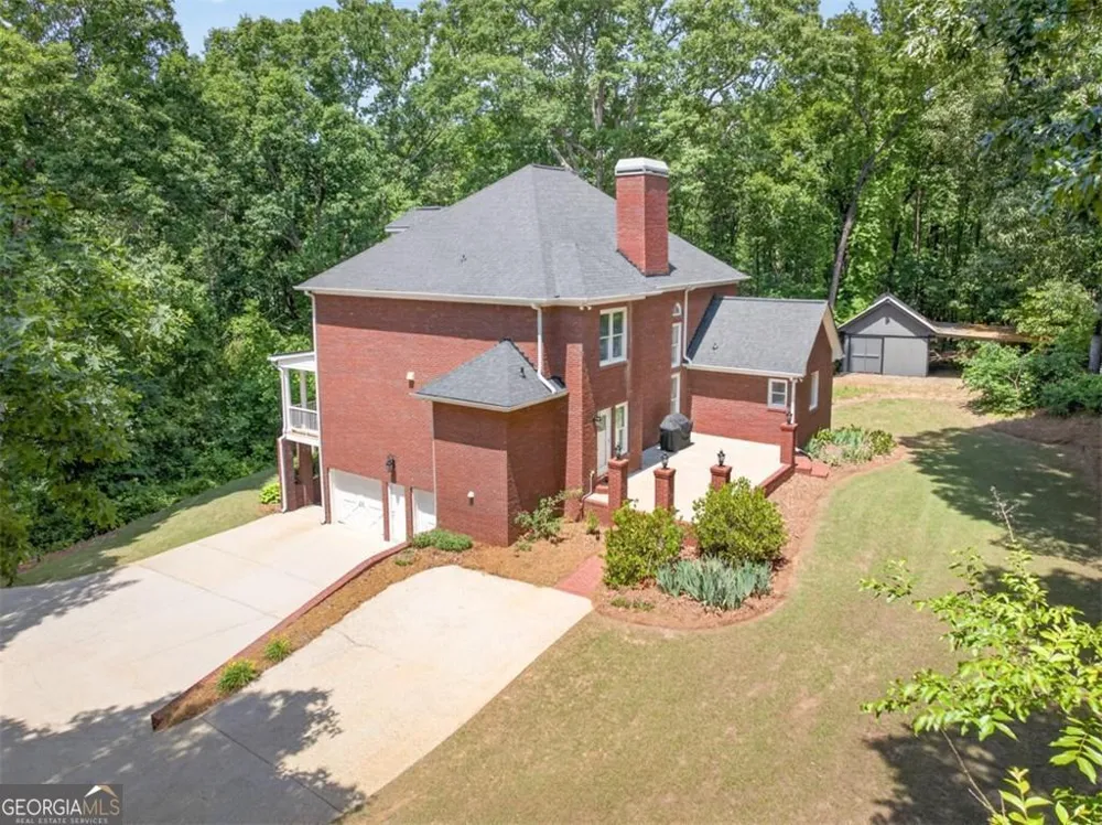 667 Wellington DR Winder, GA 30680