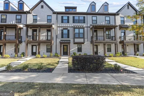 205 Climbing Ivy CIR