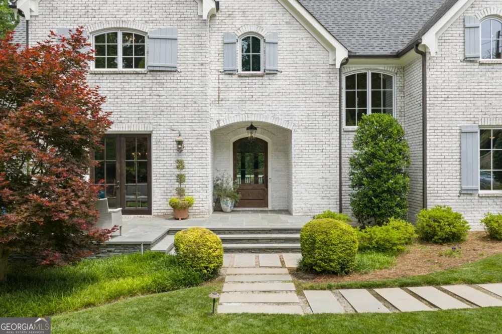 6321 Hunting Creek RD Sandy Springs, GA 30328
