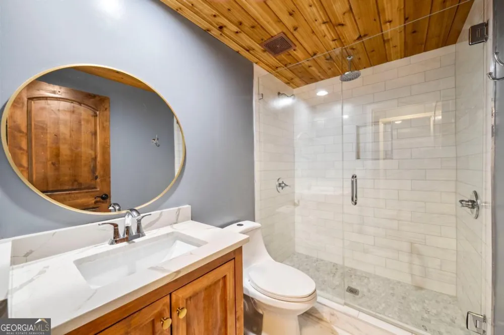 6321 Hunting Creek RD Sandy Springs, GA 30328