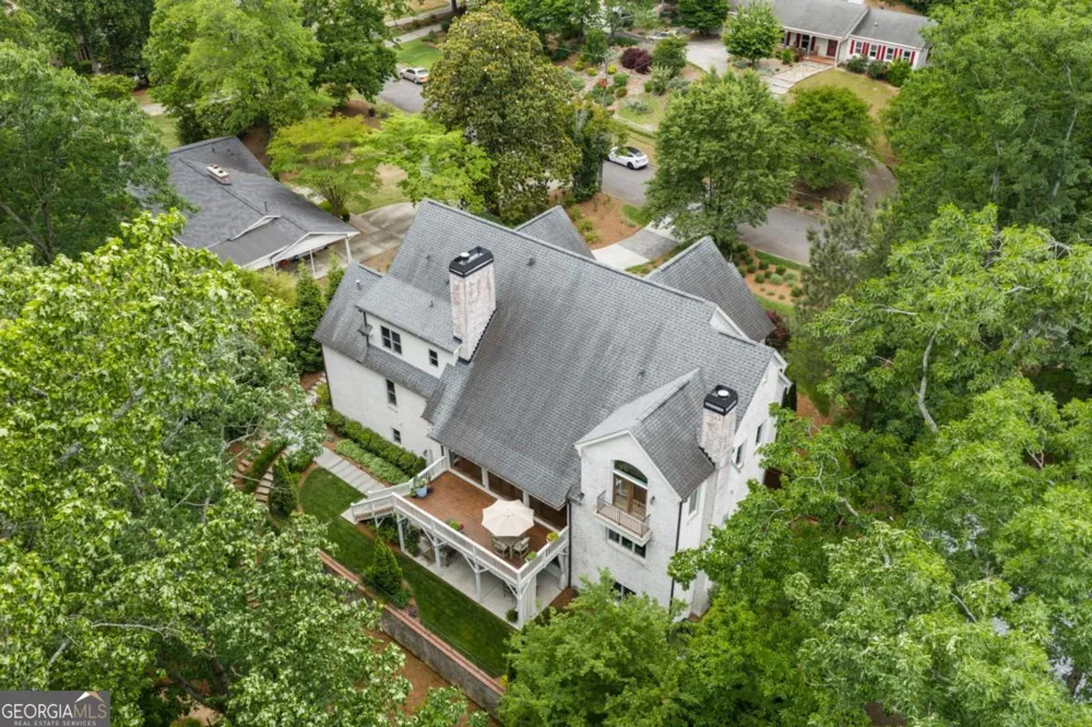 6321 Hunting Creek RD Sandy Springs, GA 30328