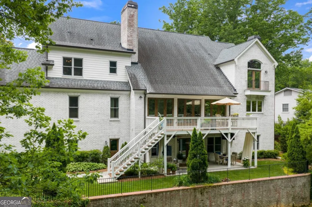 6321 Hunting Creek RD Sandy Springs, GA 30328