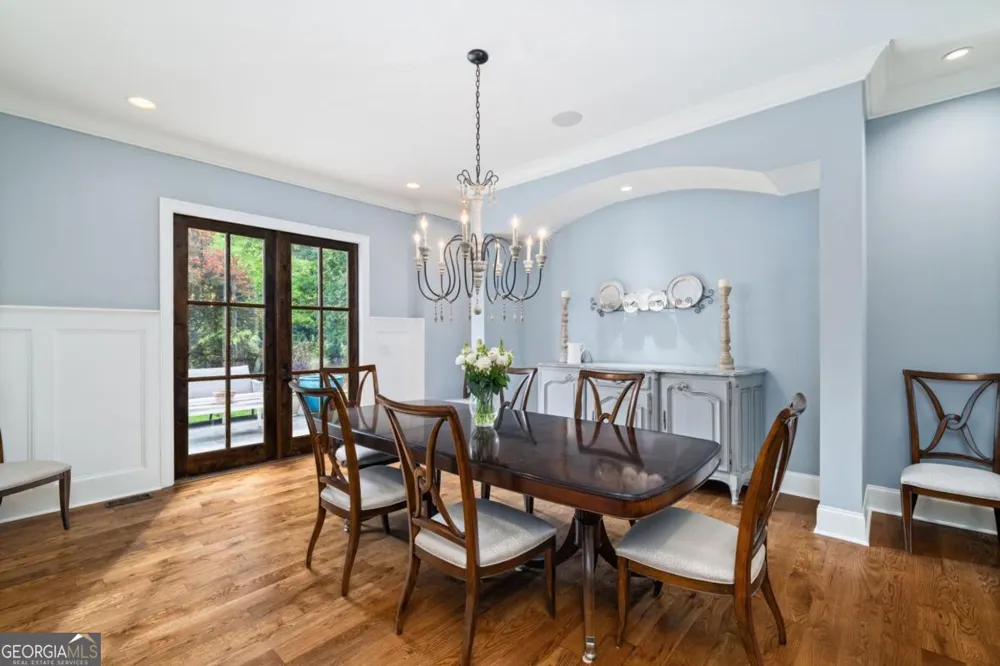 6321 Hunting Creek RD Sandy Springs, GA 30328
