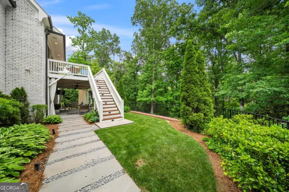 6321 Hunting Creek RD Sandy Springs, GA 30328