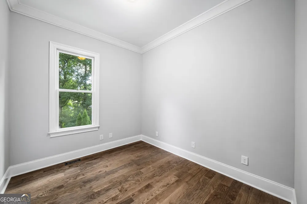 6321 Hunting Creek RD Sandy Springs, GA 30328