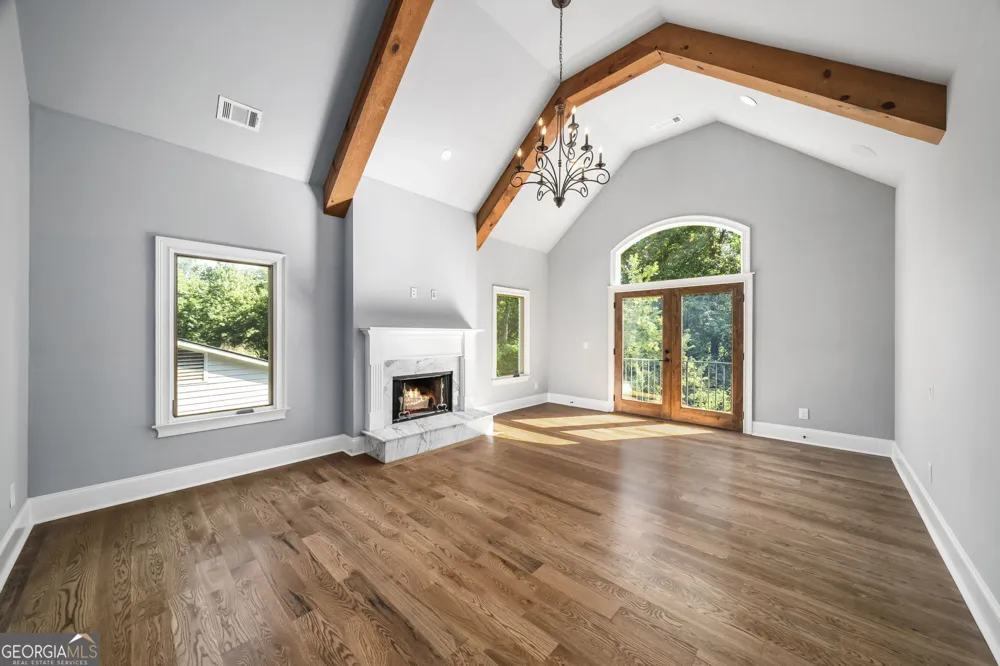 6321 Hunting Creek RD Sandy Springs, GA 30328