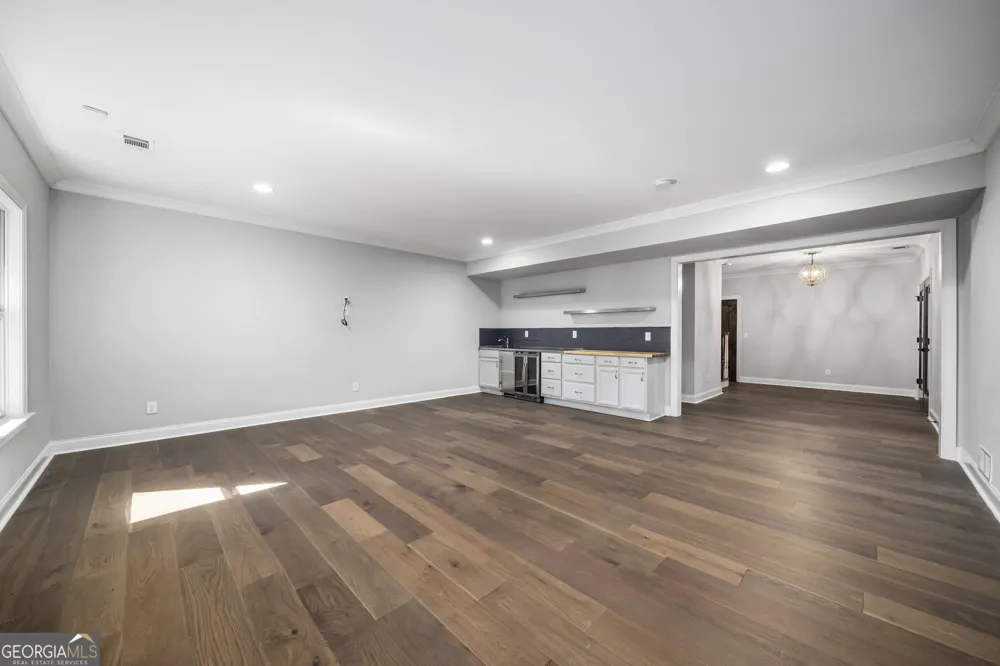 6321 Hunting Creek RD Sandy Springs, GA 30328