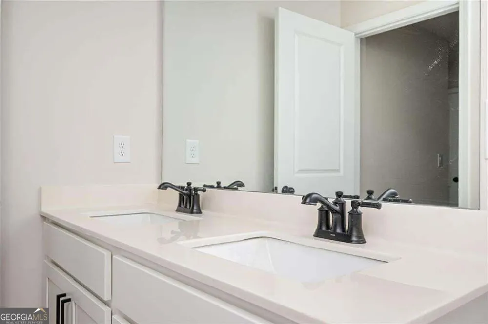 4703 Canary Diamond LN Kennesaw, GA 30144