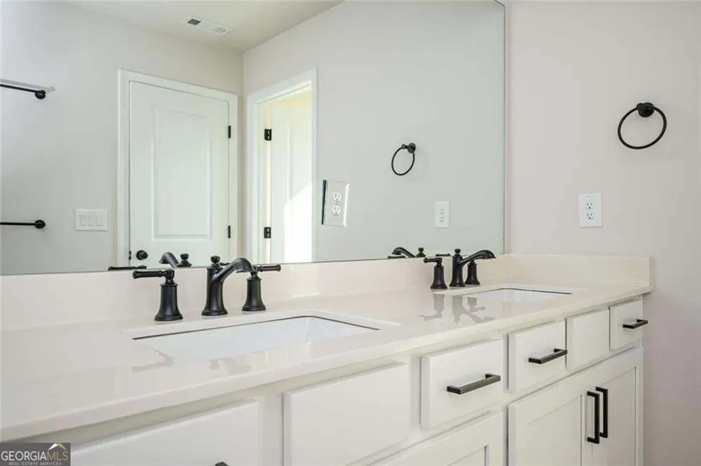 4703 Canary Diamond LN Kennesaw, GA 30144