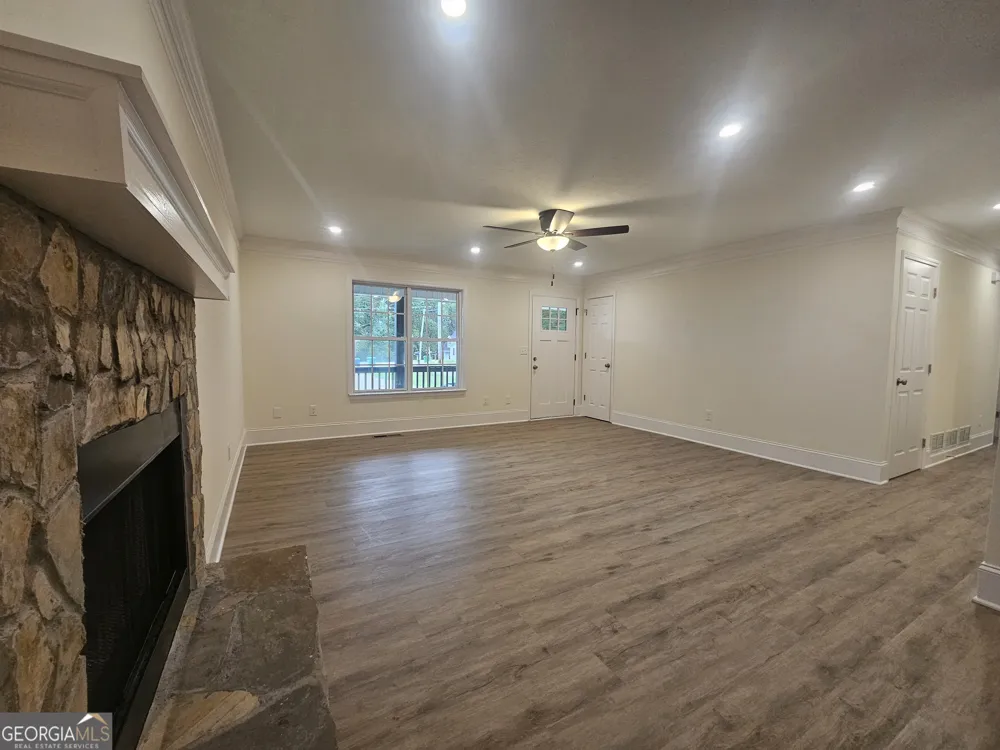521 Shaggy Hickory TRL Palmetto, GA 30268