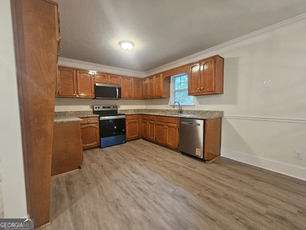 521 Shaggy Hickory TRL Palmetto, GA 30268